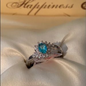 Gorgeous 925 Sterling Silver Sea Blue CZ Ring
